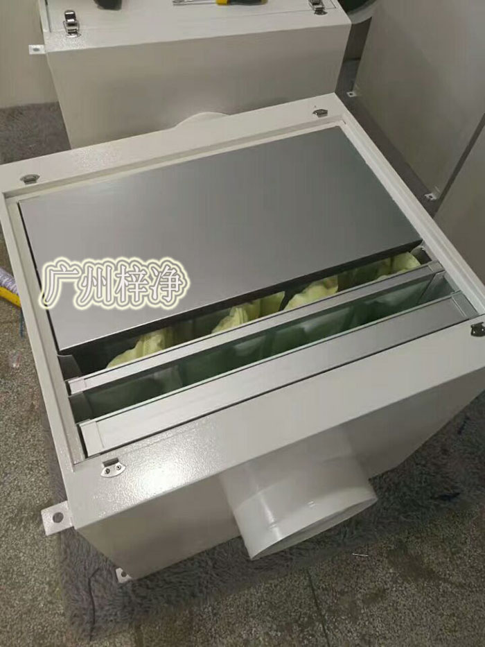 增压新风柜又称为增压过滤箱，新风机组，鲜风柜等