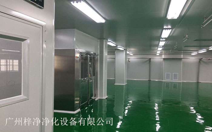 风淋室安装在洁净室入口是确保洁净室、提高工作效率和保障人员安全的重要措施。