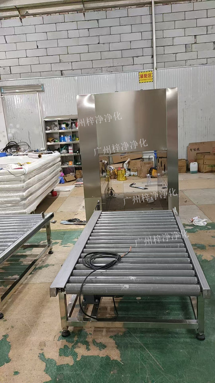 全自动感应输送带传递窗选择与车间电源电压匹配的电气设备