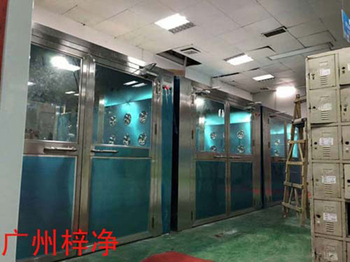 风淋室安装现场实拍图 风淋室安装现场实拍图
