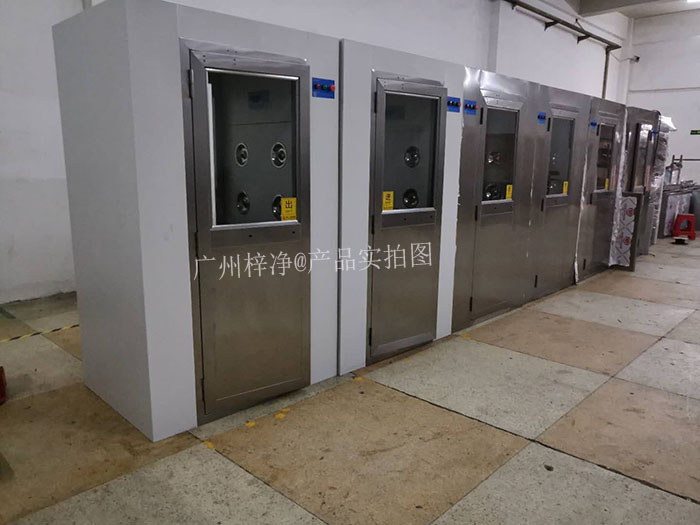 风淋室是洁净室前门或特定通道的重要组成部分