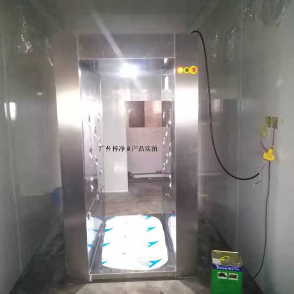  风淋室内气压标准及气闸吹淋室气压分级和相应的控制