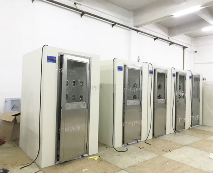 1300经济实用型风淋室专门针对为办理QS认证使用